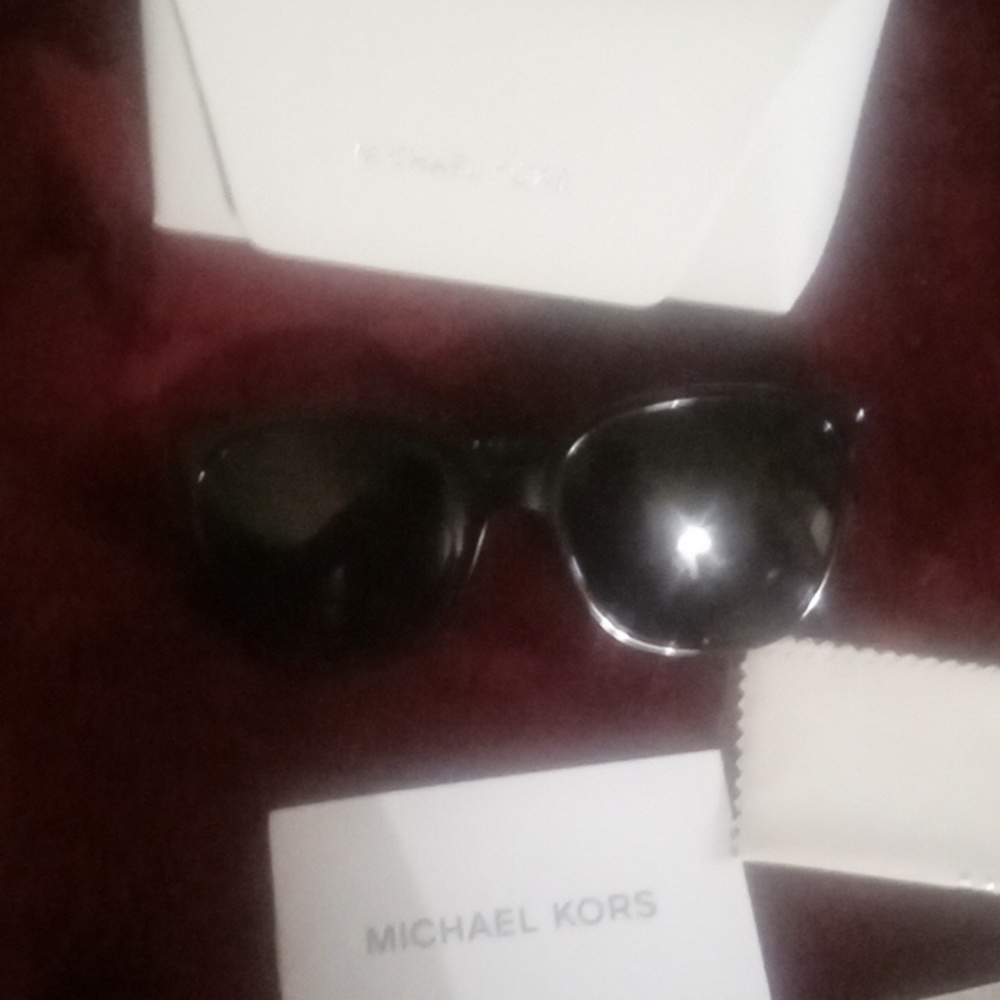 Women's Sun glasses